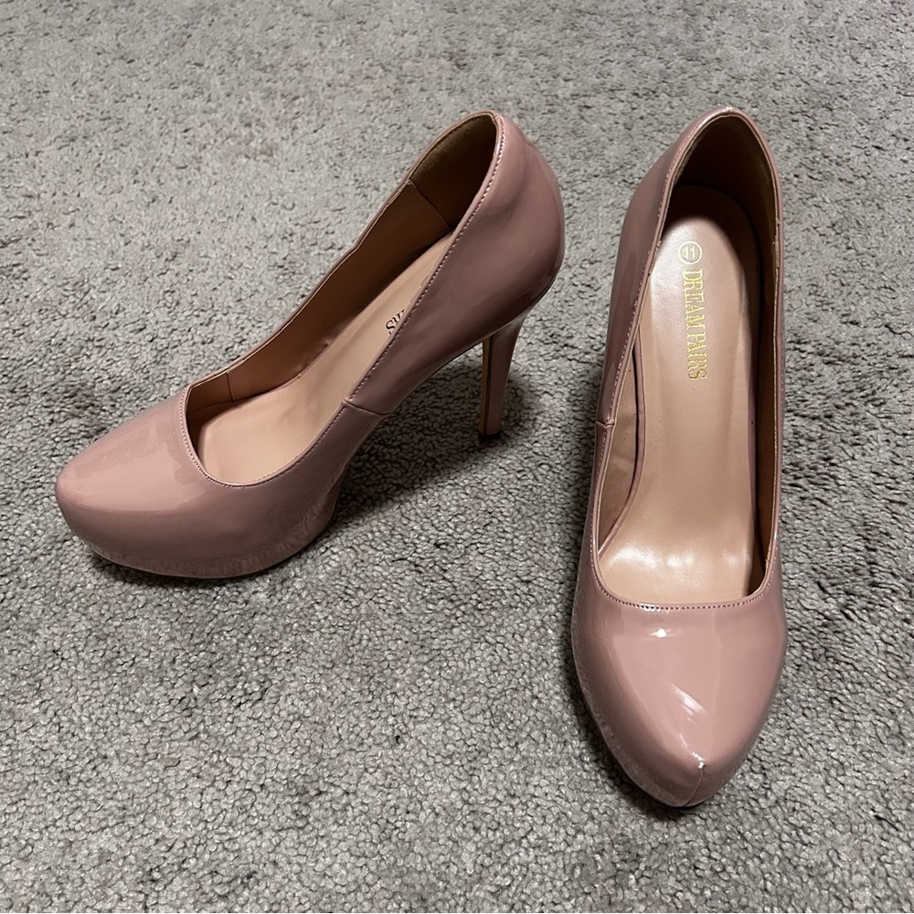 (SOLD) Pink Platform High Heel Pumps